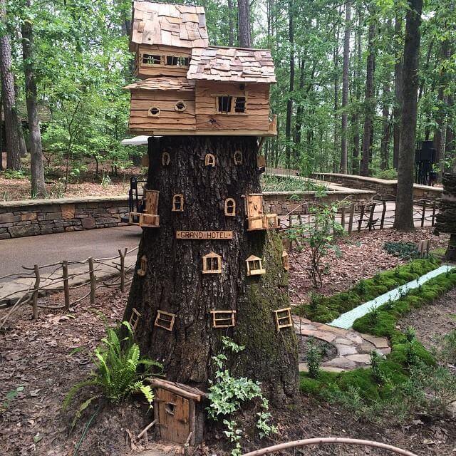 Make a Tree stump Playset