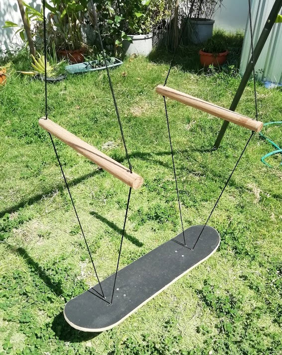 Skateboard Swing