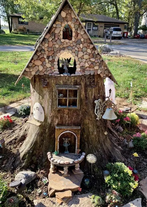 Tree Stump décor