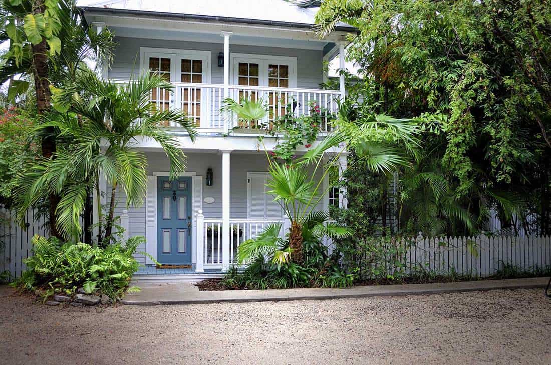 Leafy Porch