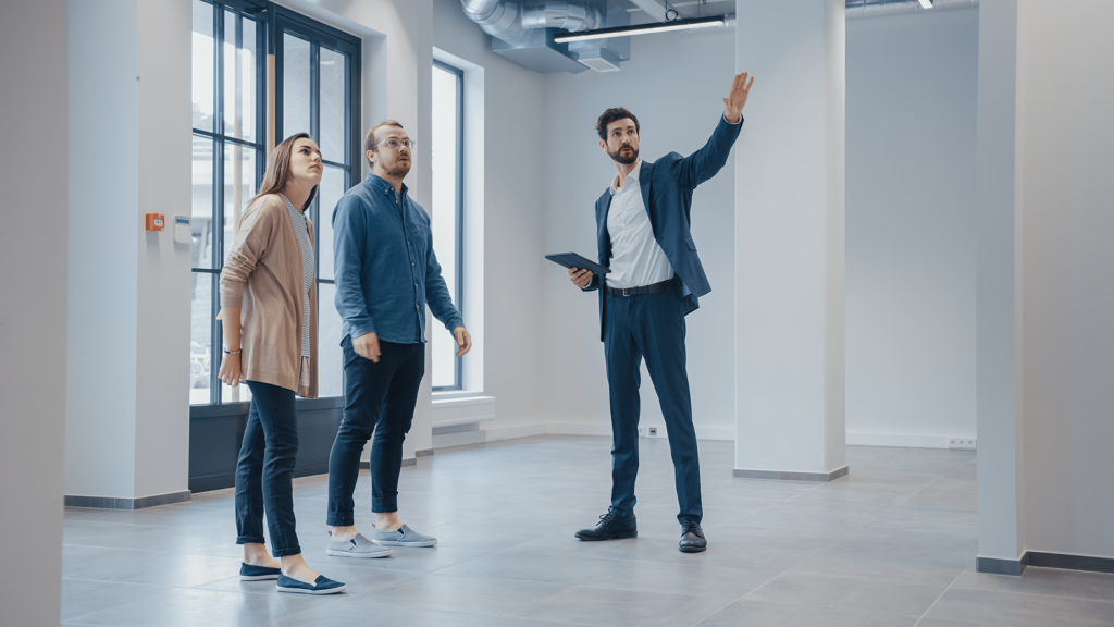 Work With a Commercial Real Estate Broker